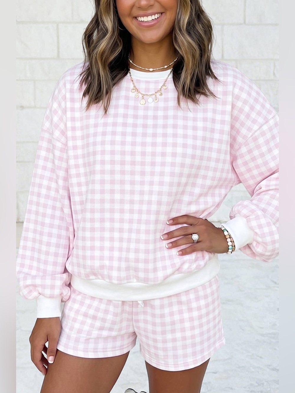 1 the Woman Pink 2 Piece Set Gingham Crewneck & Shorts Loungewear - Picture 1 of 3